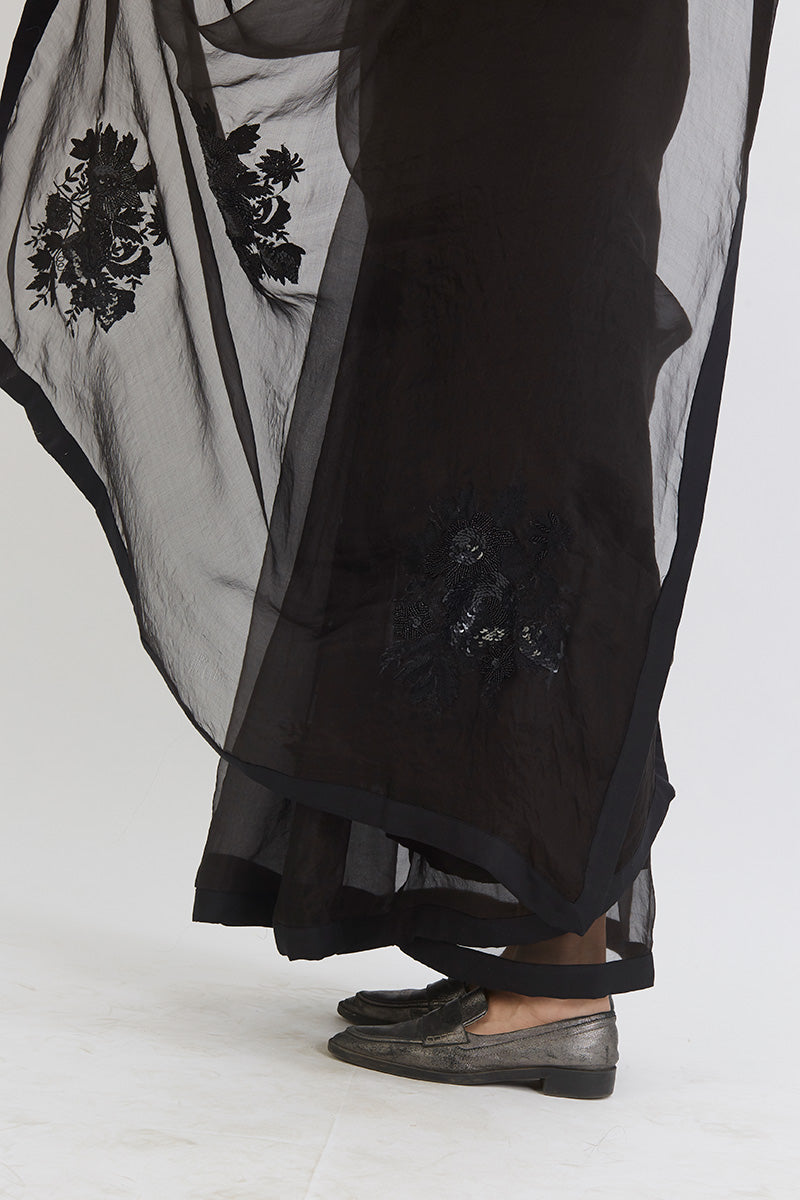 Black Aradhana Saree