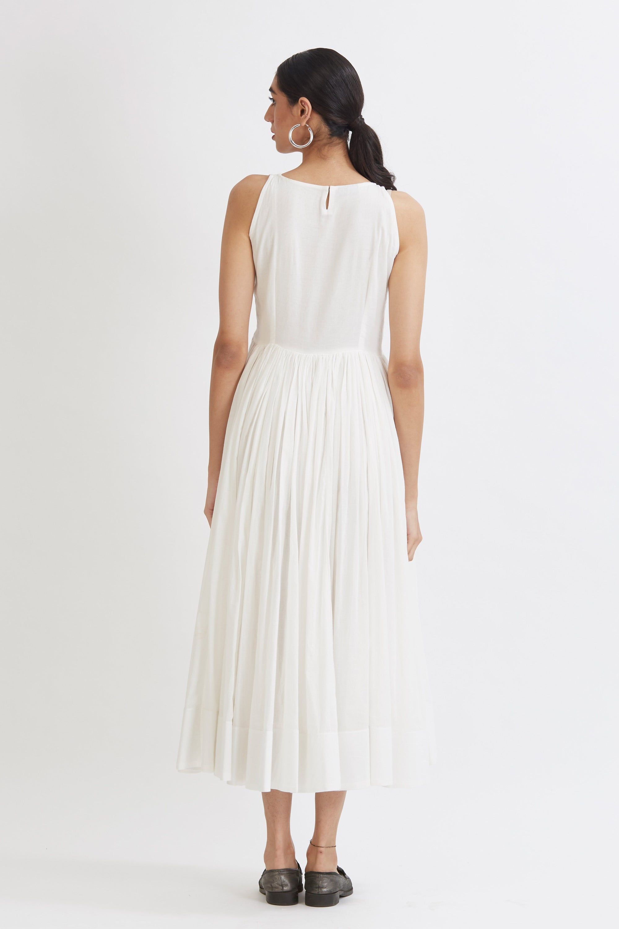 Ivory Aradhana Anarkali With Organza Dupatta - anarkali dress