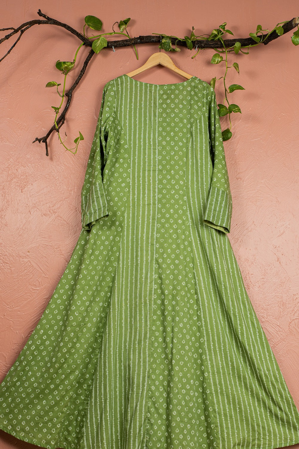 Meheni Green Bandani Print Anakarli With Straight Pants - indian wear for ladies