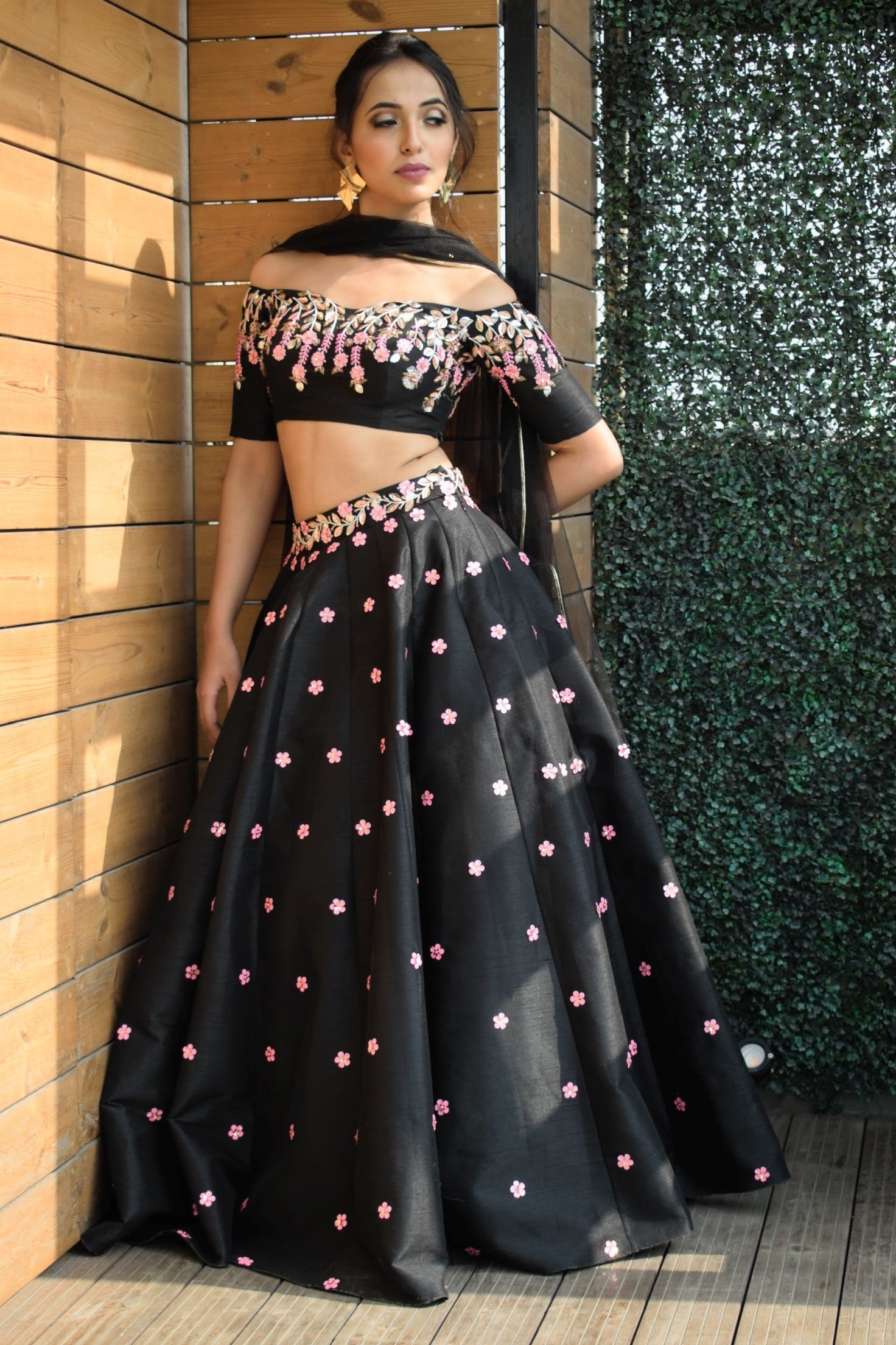 Timeless Dahila Lehenga Set - black lehenga