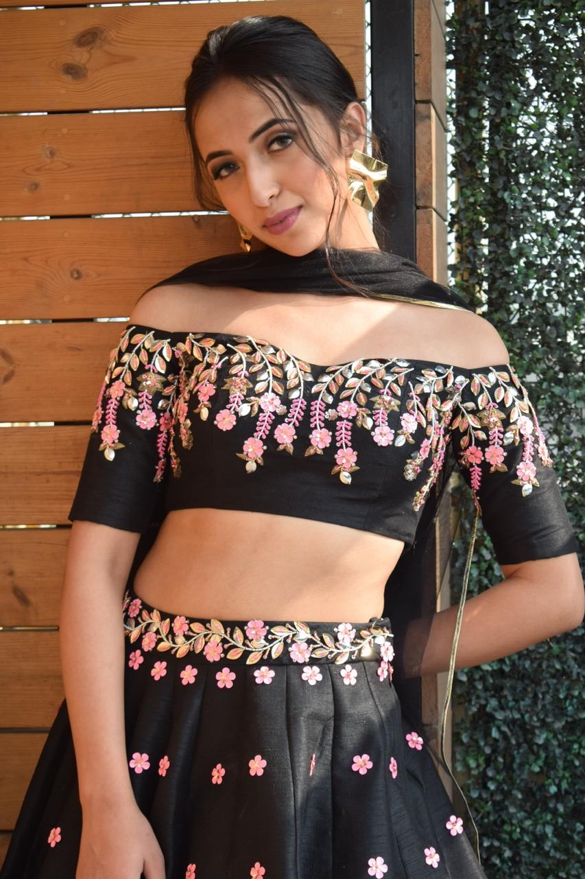 Timeless Dahila Lehenga Set - black lehenga